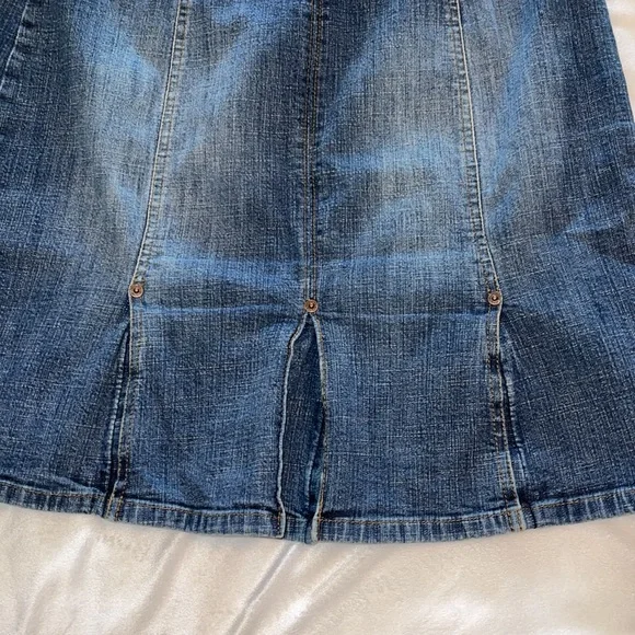Ann Taylor Loft Stretch Denim Mini Skirt With Hidden Pockets & Pleats Size 8 - Picture 4 of 8